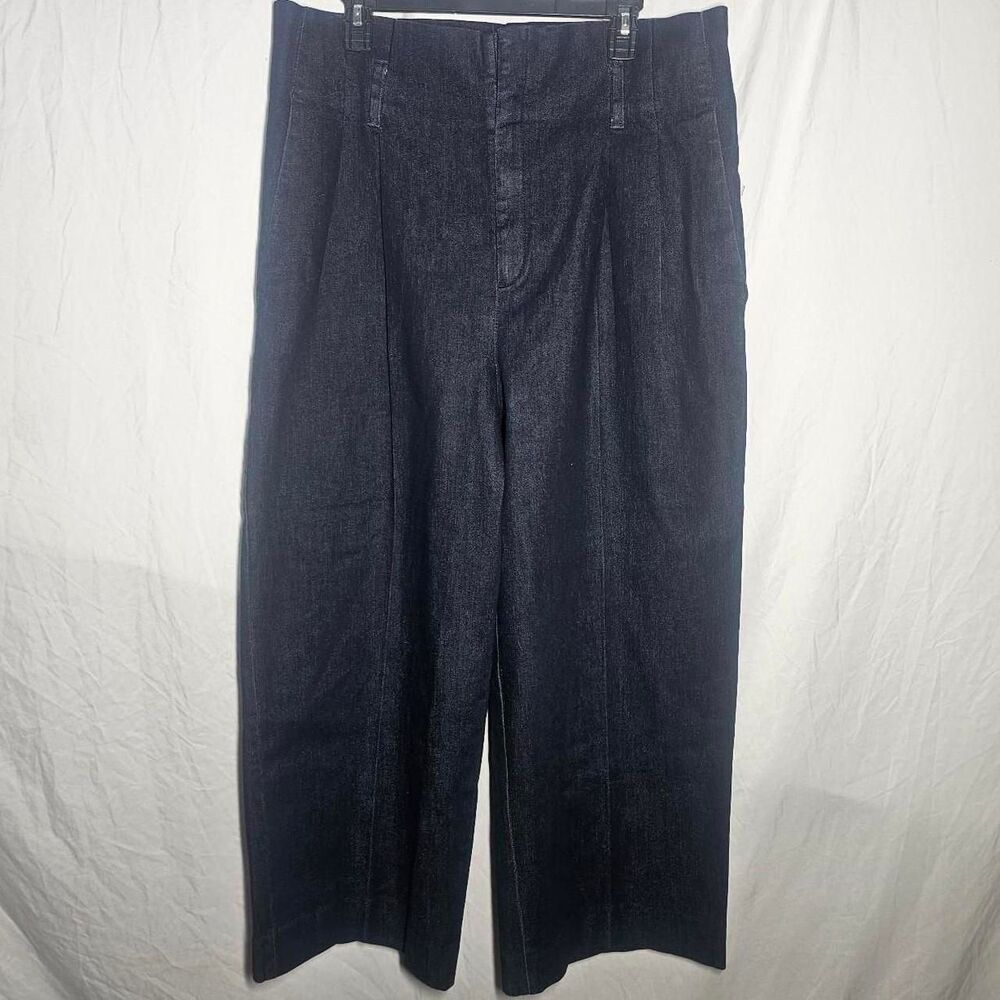 dark wash high waist pleated wide leg cropped denim jeans